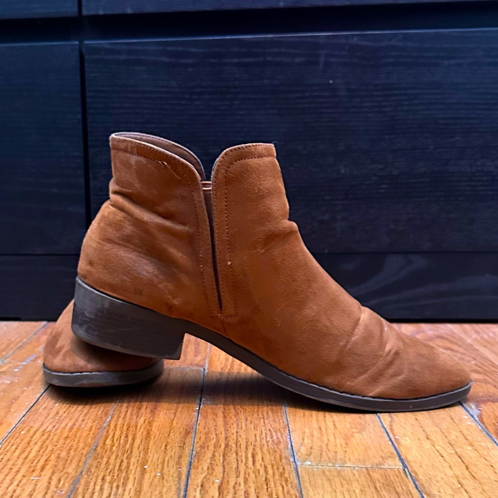 Forever 21 brown ankle booties western boho style faux suede size 10
